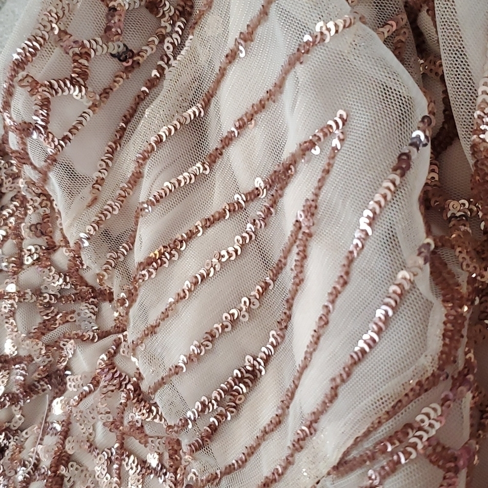 LATISTE cocktail Dress Strappy with Gold Glitter nwt small - Picture 14 of 14